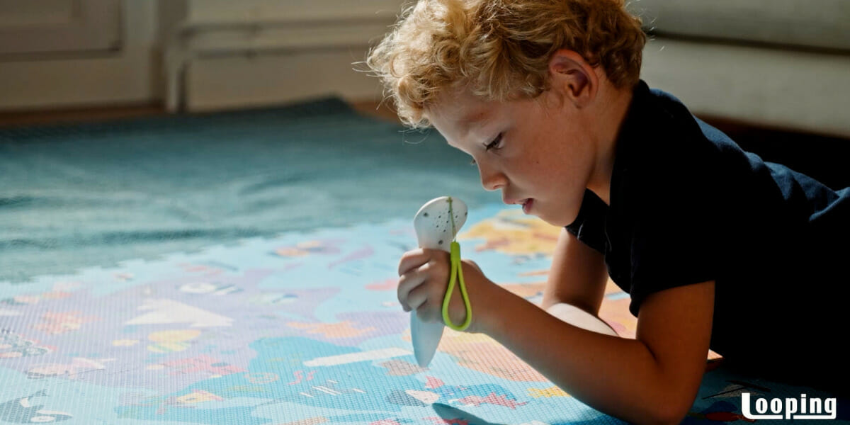 Magic Mat: the new interactive and evolving mat from Looping Baby